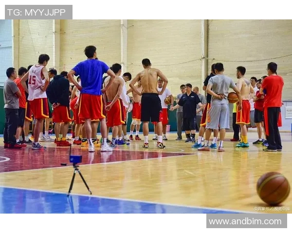 聚焦成都篮球队默契配合探讨提升球队整体实力的关键因素